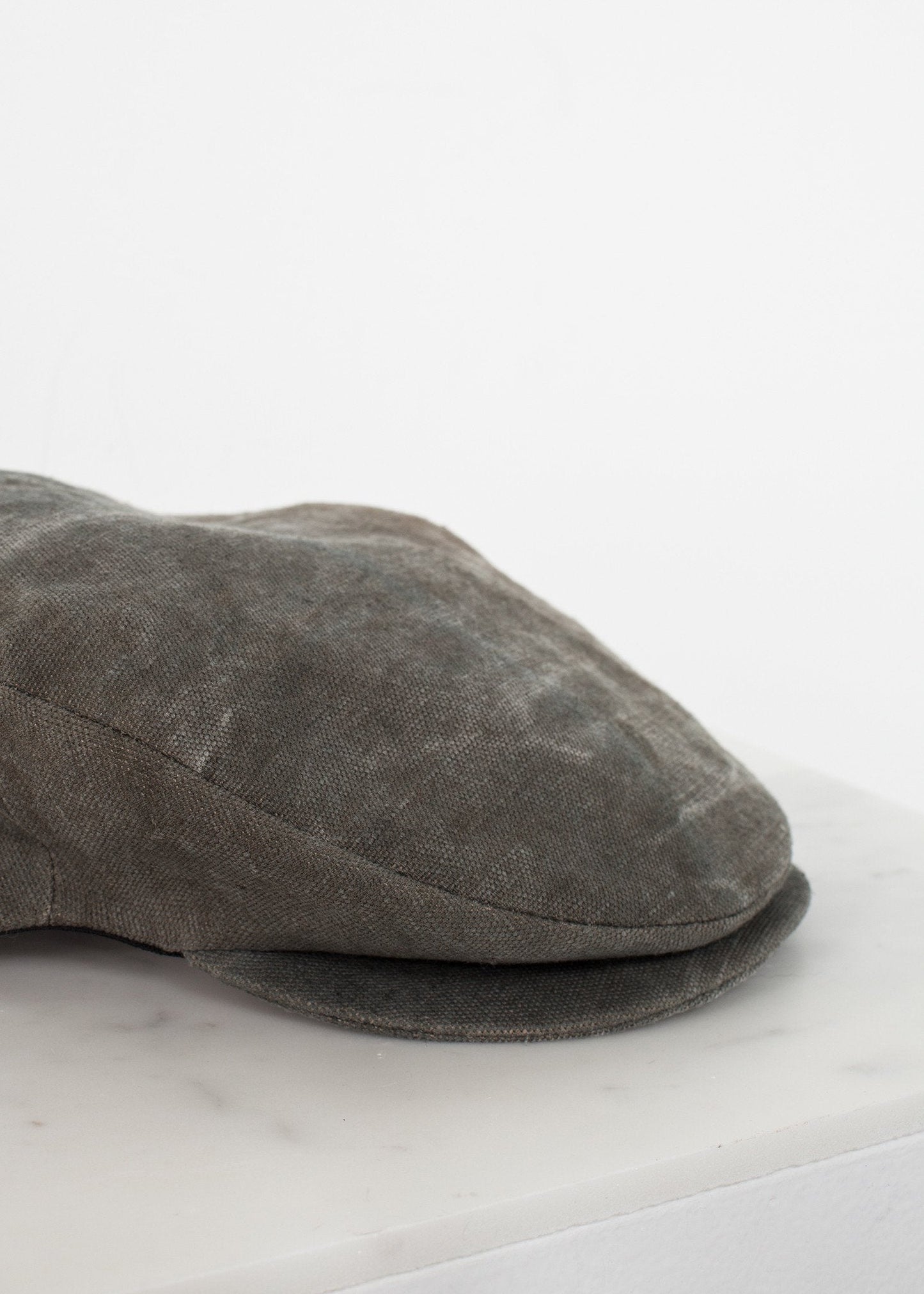 Grande cappello lunare