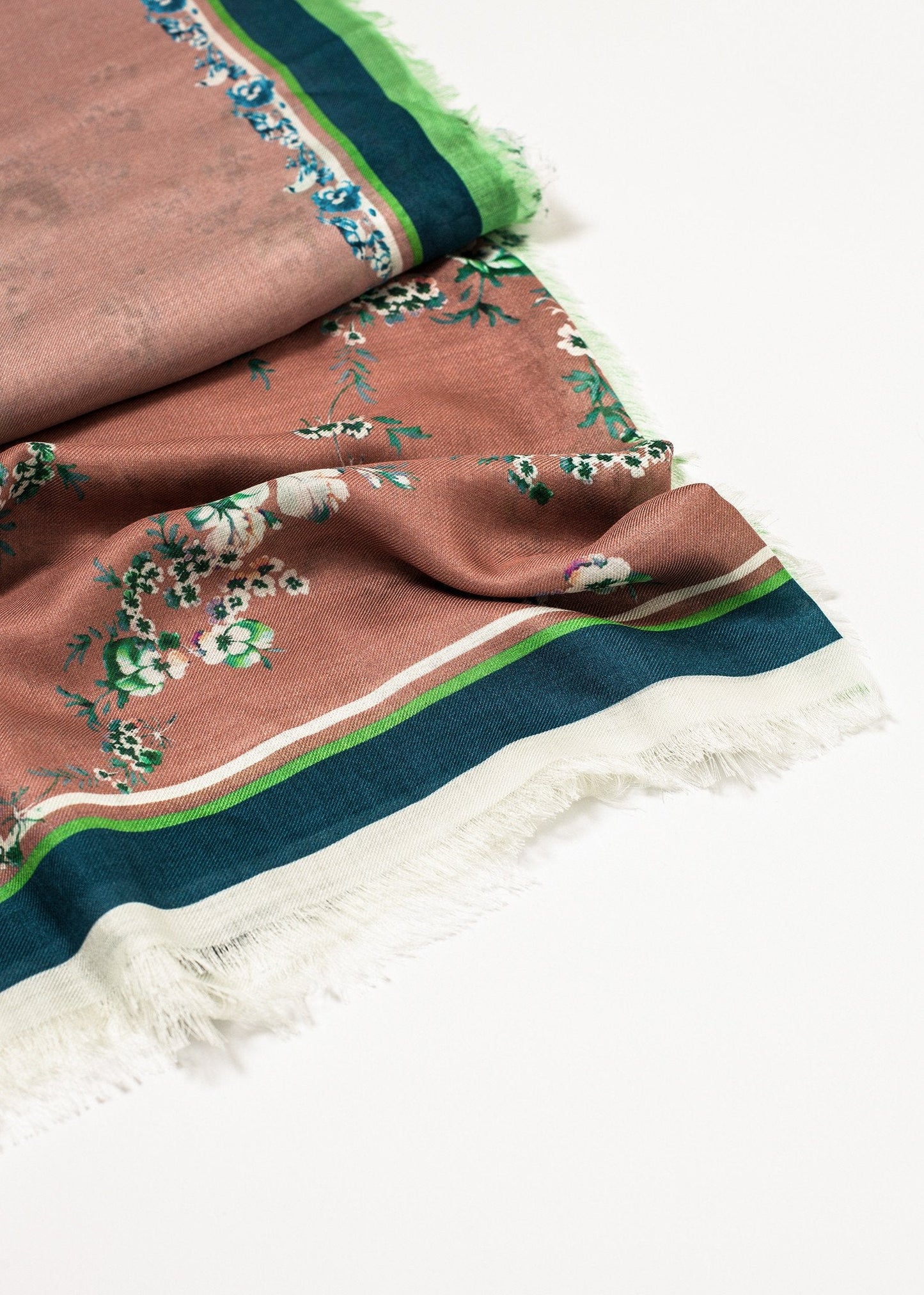 Blommig Cashmere Scarf
