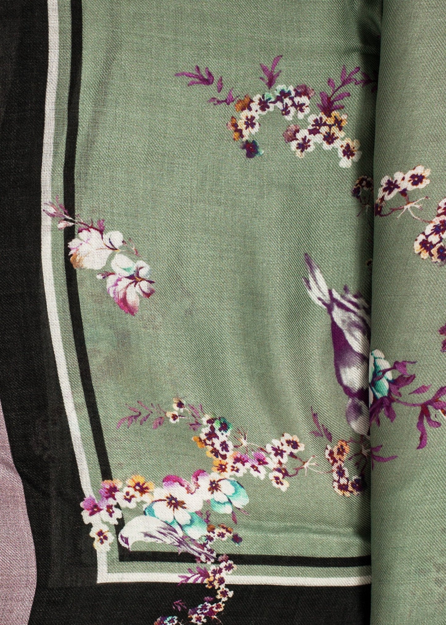Kaschmirschal mit Blumenmuster