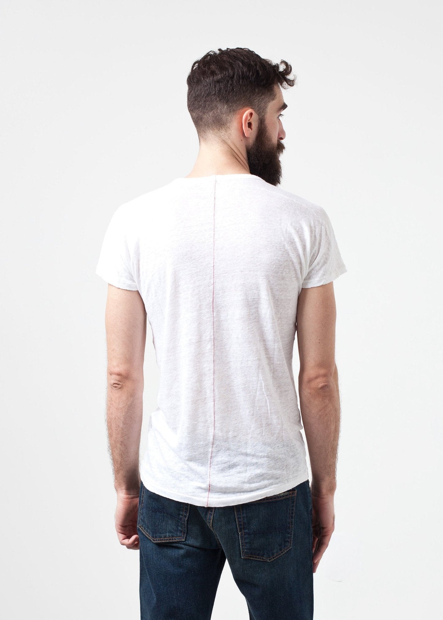 Komfort-T-Shirt aus weißem Leinen