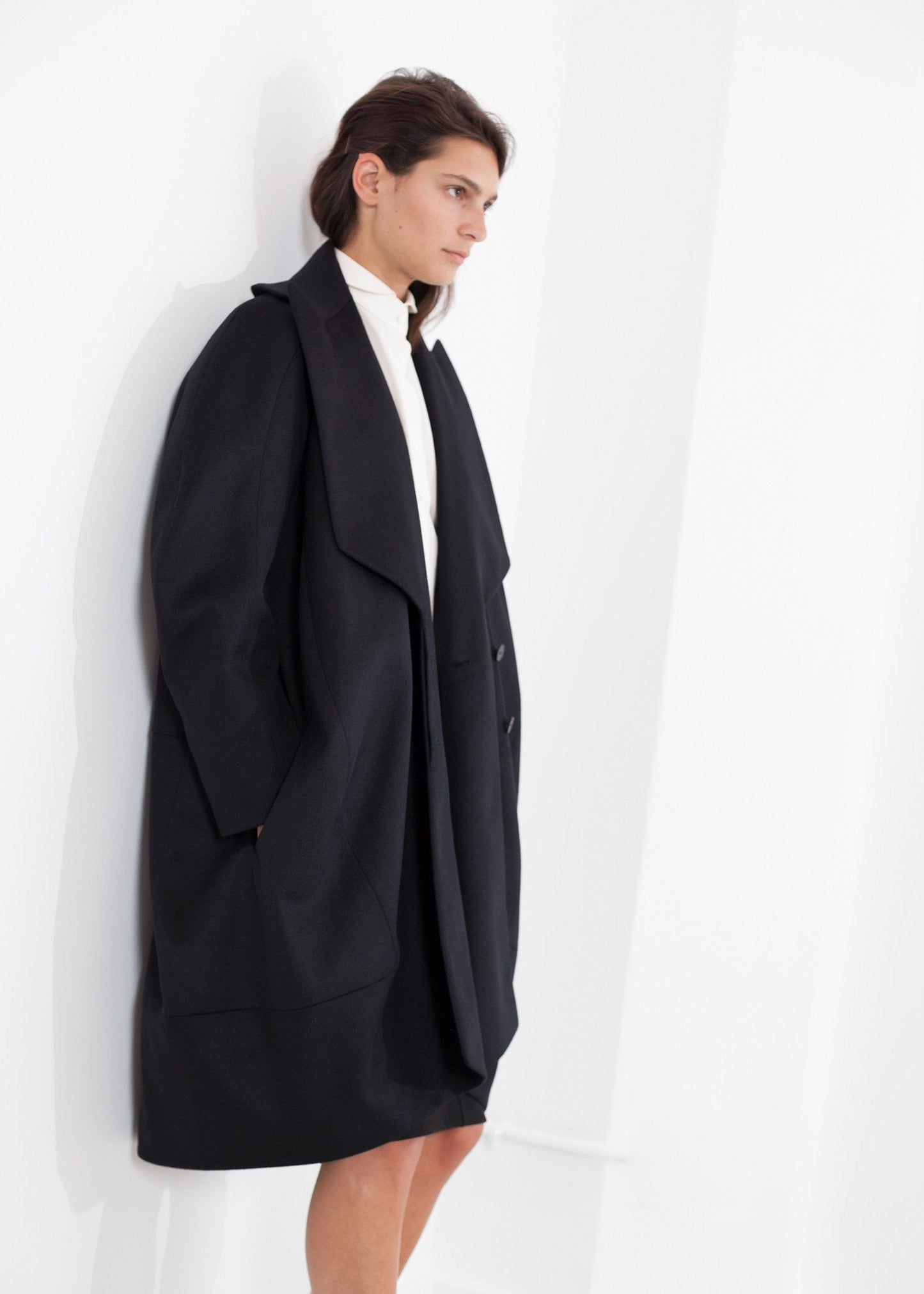 Manteau cocon Shahmeena en noir