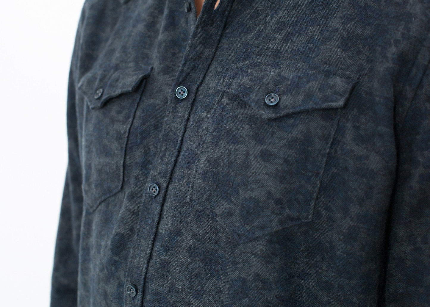 Camisa abotonada Western Arkansas en Dark Hash Floral 