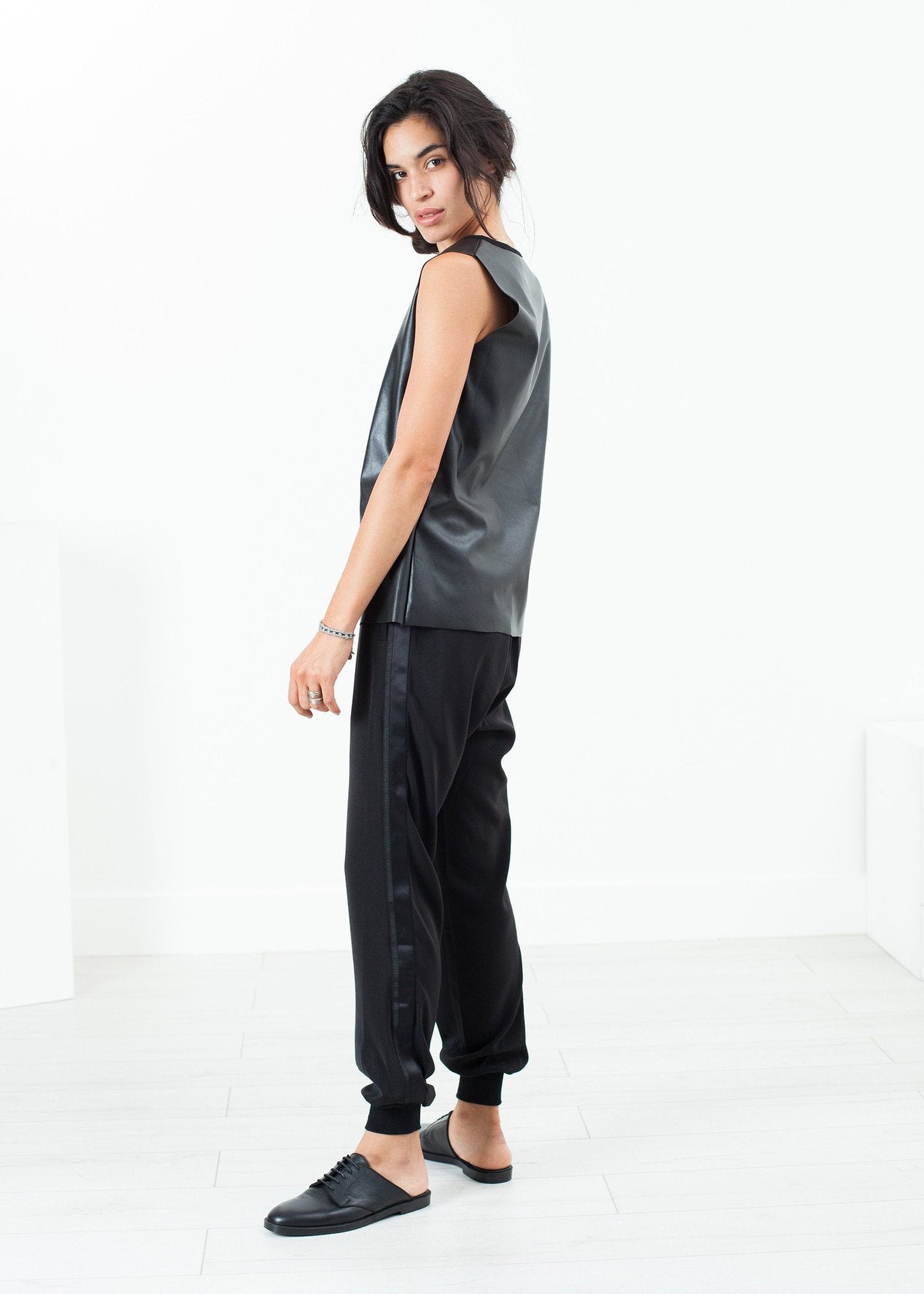 Camiliah Hose in Schwarz