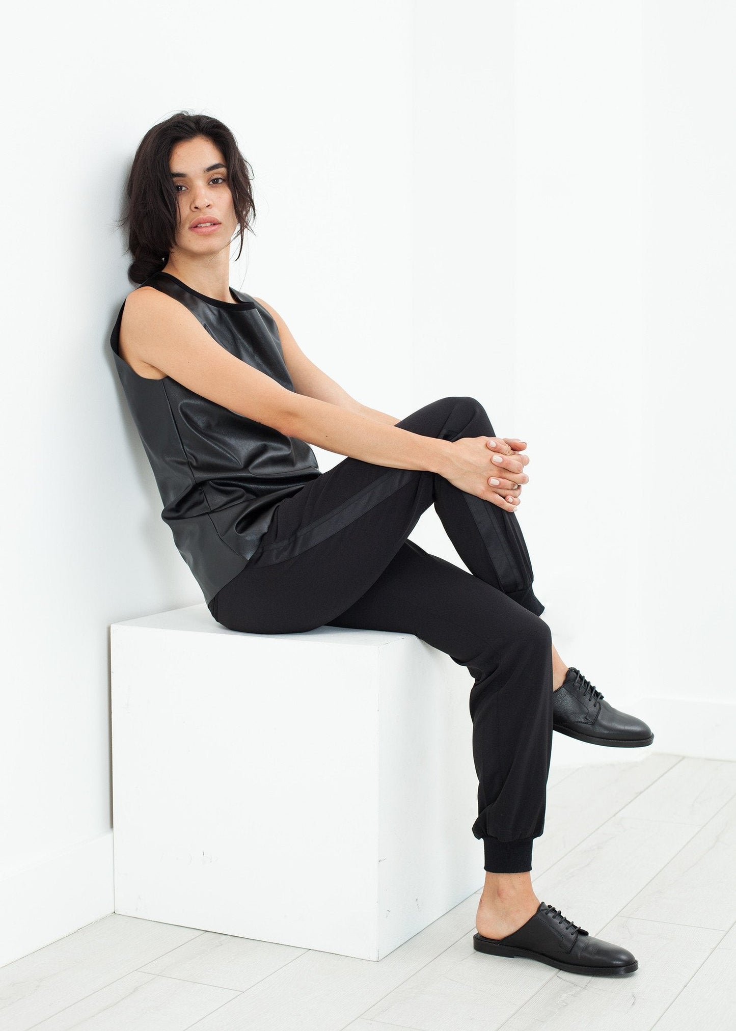Camiliah Hose in Schwarz