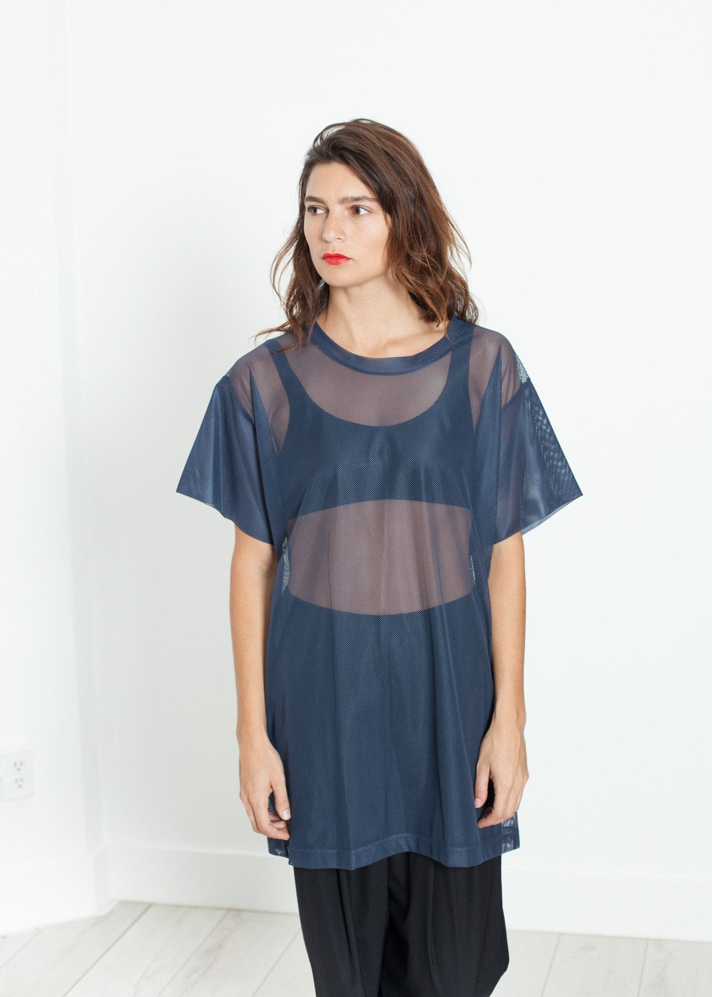 Mesh-Over-T-Shirt in Navy
