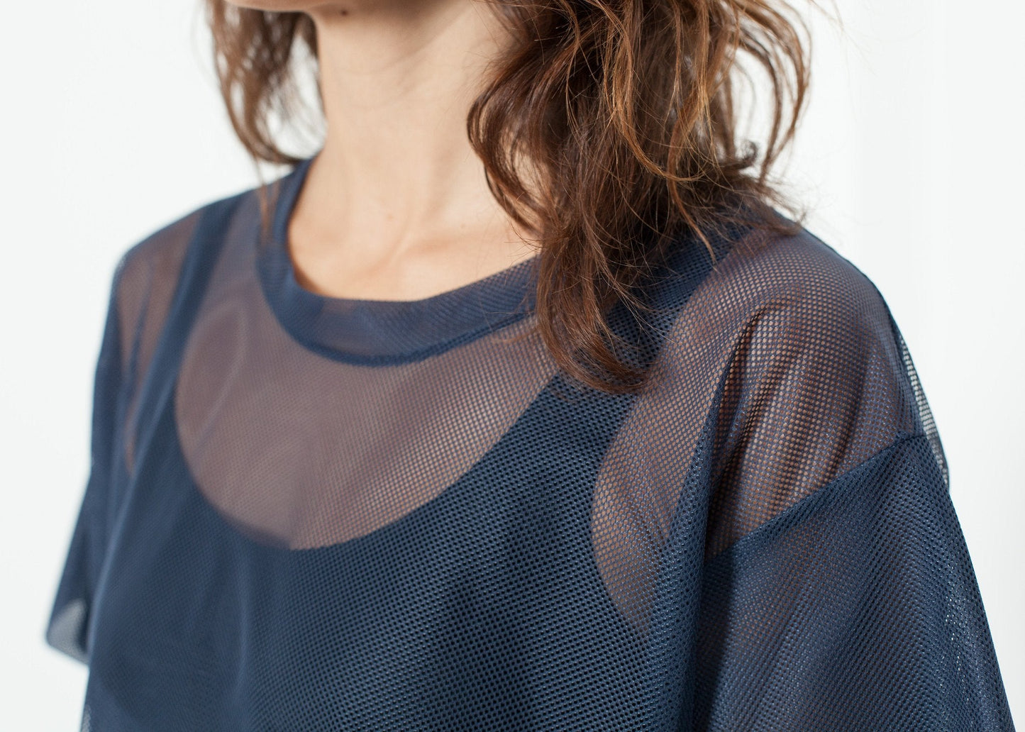 Mesh-Überkleid in Marineblau