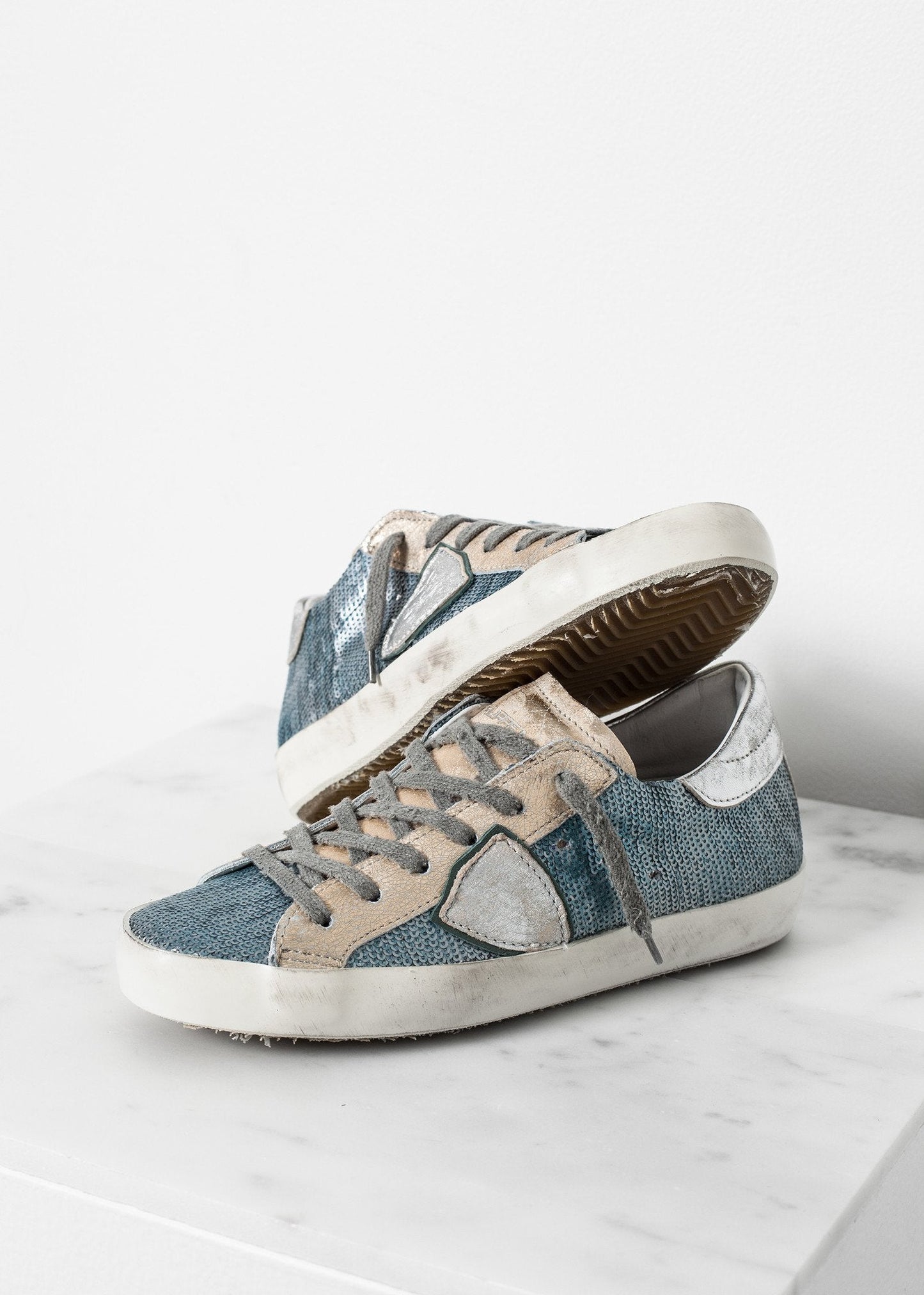 Low-Top-Sneaker mit Metallic-Pailletten
