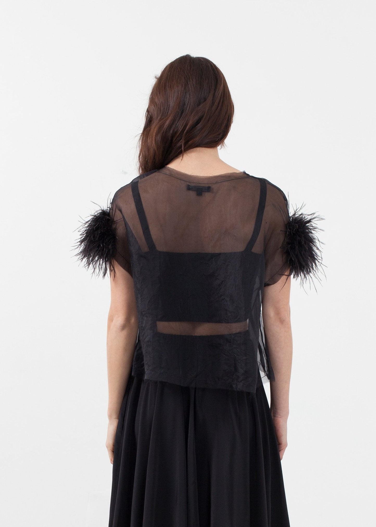 Top in piume di organza