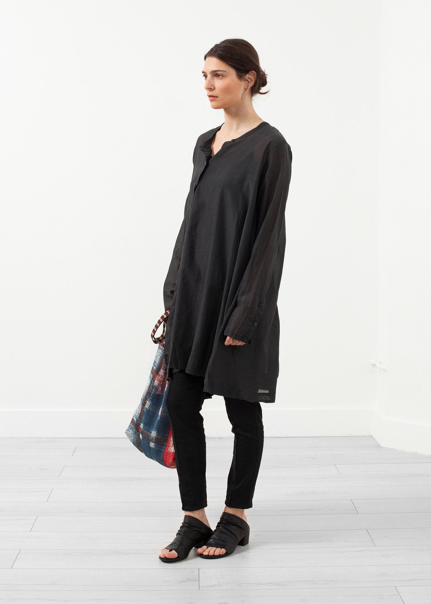 Kleid mit Knöpfen