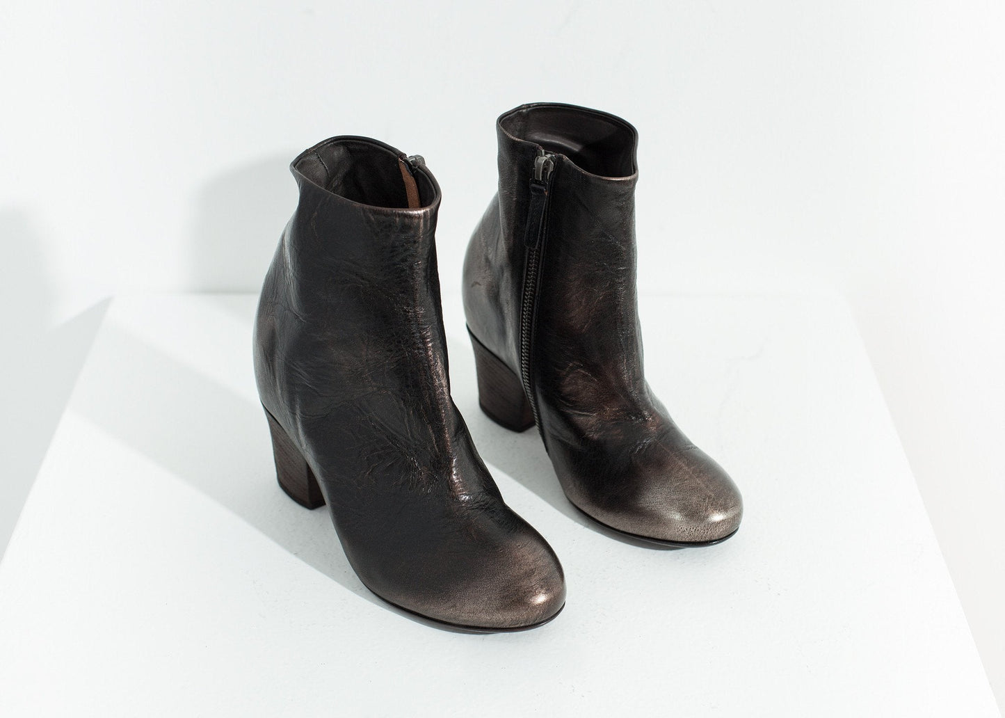 Scavata Stiefelette in Bronze